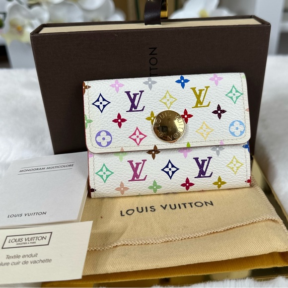 Louis Vuitton Handbags - Louis Vuitton Small Wallet Card Coins Case
Porte Monnaie Cozy Multicolor
